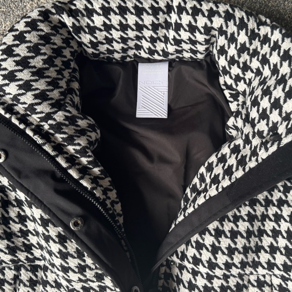 NOIZE Augusta Short Length Puffer XS - Picture 9 of 9